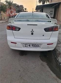 ميتسوبيشي لانسر